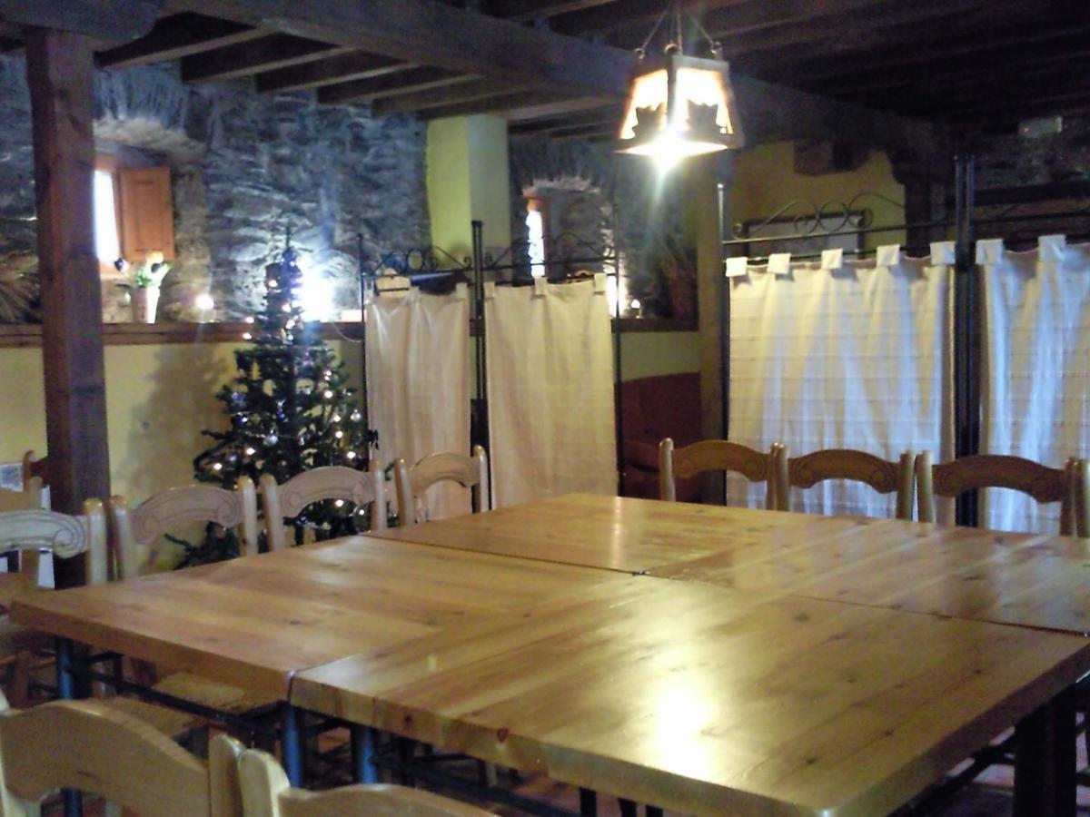 Hotel Rural El Urogallo Murias de Paredes Buitenkant foto