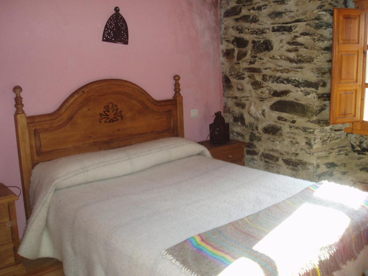 Hotel Rural El Urogallo Murias de Paredes Buitenkant foto