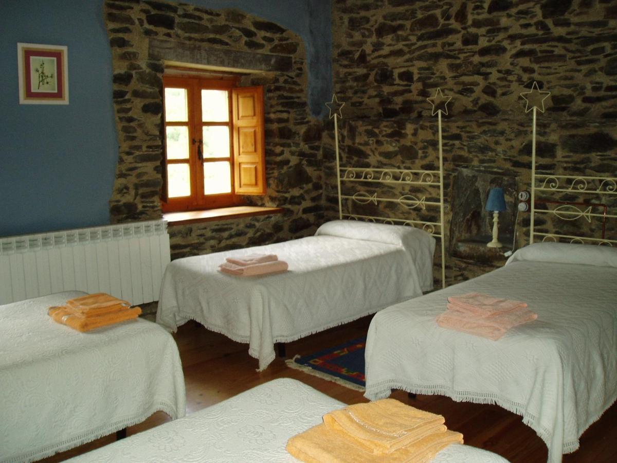 Hotel Rural El Urogallo Murias de Paredes Kamer foto